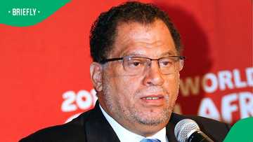 Near-physical altercation between Safa’s Danny Jordaan and NEC member Mkhangelwa in Bloemfontein