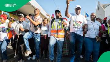 Soweto community member gives political parties warning for 30 June