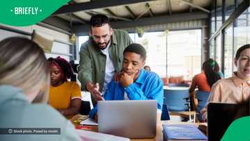 Student dresses as favourite teacher and shows him in TikTok Video