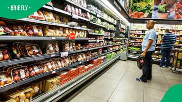Big change for Woolworths shoppers as rewards cards reach expiry date