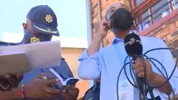 Municipal Elections: Mzansi unhappy with the arrest of a journalist at voting station in Soweto