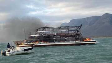 Jozini Dam: German tourist and crew member killed in fire on luxury boat, 1 person missing