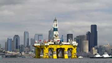 Oil majors' climate visions 'inconsistent' with Paris targets