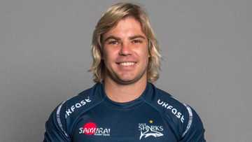 Top Faf de Klerk facts: age, height, weight, beautiful wife, and Instagram