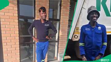 "You earn an honest living": Garbage collector flexes his job with pride, SA touched