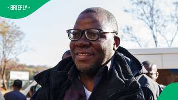 Zimbabwe politicians debate covering medical costs of Zimbabweans in South Africa