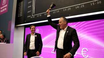 Thyssenkrupp's hydrogen unit surges in stock market debut