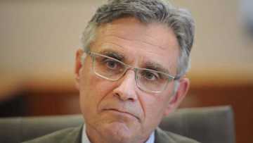 Stellenbosch Vice-Chancellor Wim de Villers accused of nepotism for admitting relative into medical school