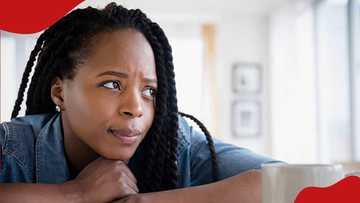 Lady skeptical as man, living with his mom refuses to meet her in public: "Wants to come over"