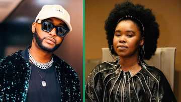 Zahara's family gift Vusi Nova her guitar collection, SA moved to tears: "Nobody more deserving"