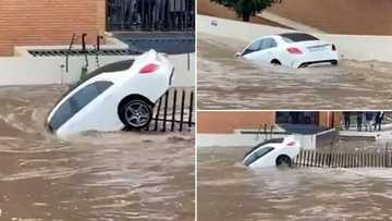 Video shows Mercedes-Benz swept away by Centurion floods: "Speed boat"