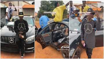 Young "millionaire" buys tear rubber Mercedes, sews Benz logo on his native attire in funny video