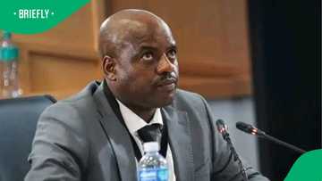 Julius Mkhwanazi's tissue moment at Madlanga Comission get international coverage