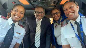 Blade Nzimande expresses pride in 1st black female pilots to command SAA flight