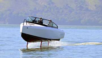 Electric boat goes airborne for cleaner ocean voyage