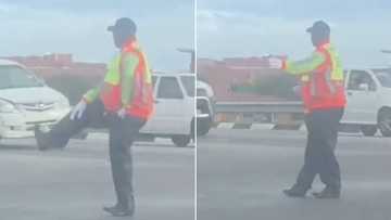 Clip of enthusiastic Mzansi traffic cop left social media users busting over his slick shoes