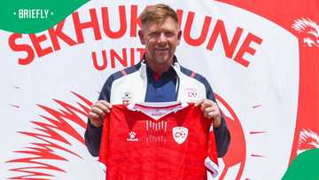 Tinkler plays down Sekhukhune’s title talk despite pressure from Sundowns