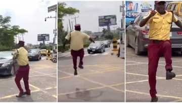 I don't feel ok If I don't do it in a day: Dancing traffic controller who has been doing the work for 19 years