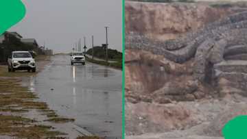 "No immediate risk": Mossel Bay mudslides hit Hartenbos Heuwels after heavy rains