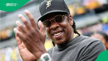Jay-Z rape accuser fully recants claims, says she never met the rapper