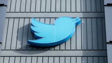 Elon Musk puts Twitter's value at just $20 billion