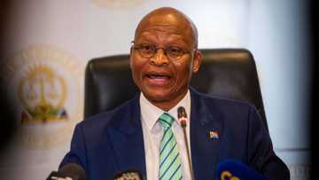 Legal expert says Former Chief Justice Mogoeng Mogoeng cannot run for presidency in 2024