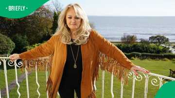 Welsh Rock legend Bonnie Tyler passes away aged 75, leaving behind a legacy of timeless hits