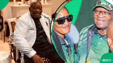 Zuma’s reaction to Father’s Day Gift from daughter has SA conflicted