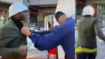 Hee Banna: Mzansi in stitches seeing video of a man running away from the police
