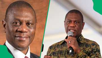Deputy President Paul Mashatile hands over title deeds to Sebilong community in Limpopo