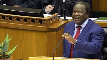 Tito Mboweni uses social media to promote local entrepreneur: “Endorsed by the Minister of Food & Garlic!”