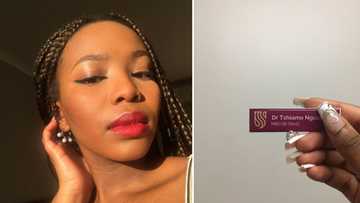 Beautiful woman celebrates becoming doctor, Mzansi gives her well-deserved kudos: "Congratulations Doc"