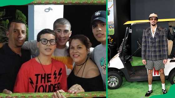 bad bunny parents family ethnicity siblings Image 4
