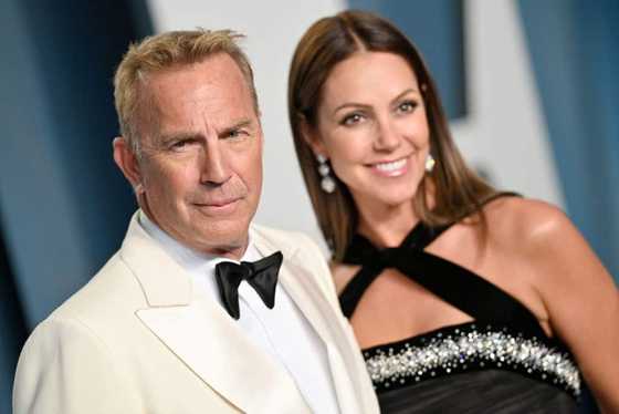 What happened to Kevin Costner's ear? Everything to know - Briefly.co.za - Why Is There A Chunk Out Of Kevin Costner's Ear
