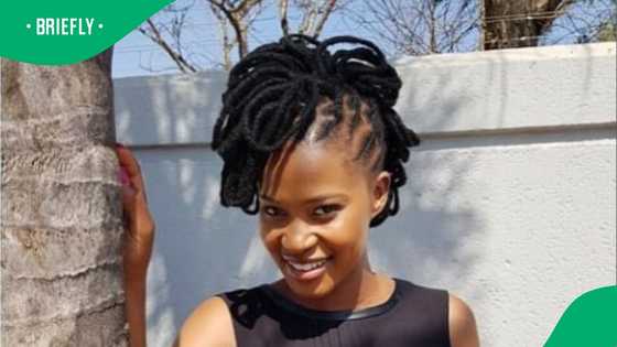Zenande Mfenyana Gets Her Flowers for Nailing Role As Thumeka on ...