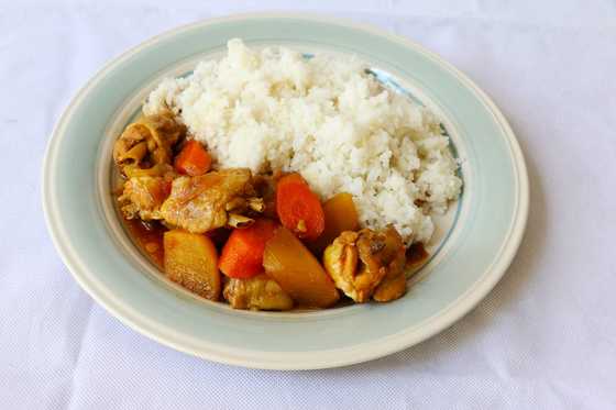 Chicken stew recipe: Lazy and simple South African dish - Briefly.co.za