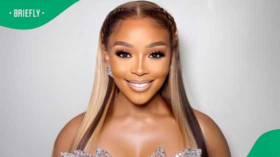 Thembi Seete rocks a Bafana Bafana-inspired look for Heritage Day, SA shares mixed reactions