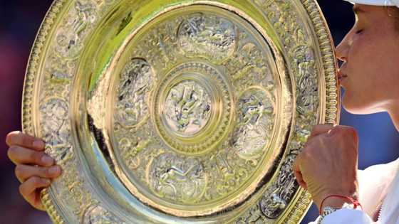 Rybakina overpowers Jabeur to win Wimbledon title