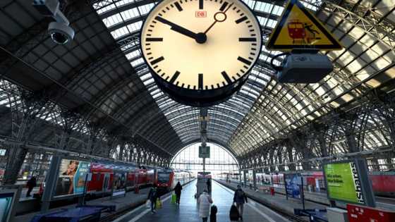German train drivers union halts strikes to negotiate