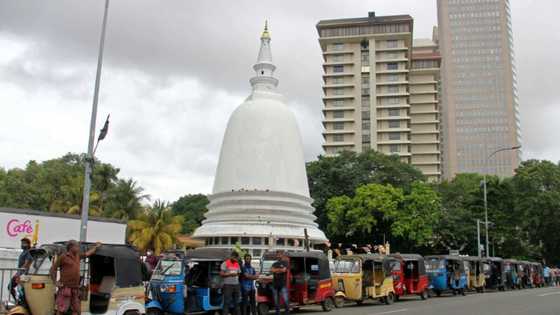 Sri Lanka troops open fire to contain fuel riots