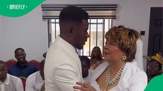 "Secure the bag wena boy": Man in 20s allegedly marries woman over 70 years old in video, SA speculates