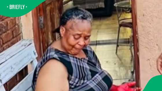 Man's grandmother creates permanent hug on grandkids incase of her last birthday