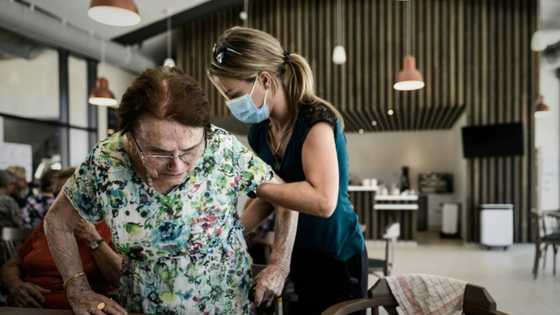 'Remarkable' Alzheimer drug reduces cognitive decline, results show