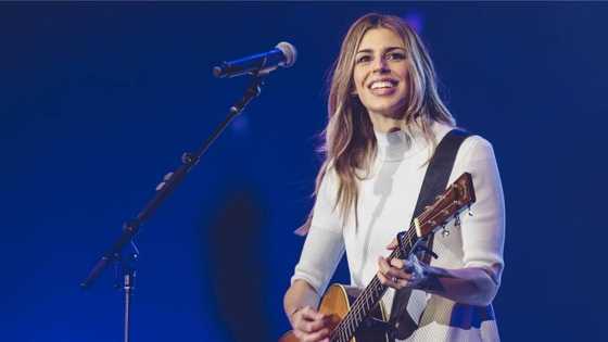 Brooke Ligertwood: age, children, husband, Hillsong, songs, net worth