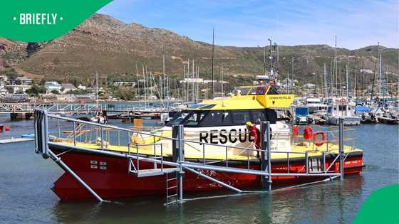 52-Year-old man dies after ski boat capsizes in Agulhas, Western Cape