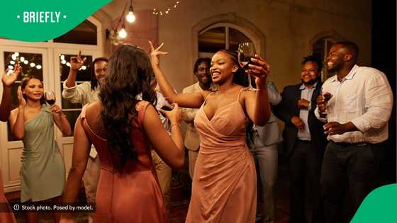 Kalahari High matric couple’s pony carriage entrance stuns Kuruman