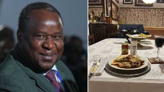 Tito Mboweni supports Limpopo kasi restaurant, orders chicken and pap, Mzansi says he should have taken notes