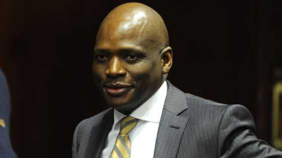 "Should've started a union": SA unimpressed with Hlaudi Motsoeneng election promises