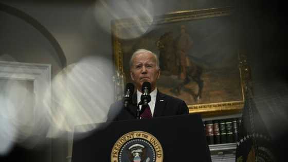 Republicans, Democrats trade blame before US debt talks