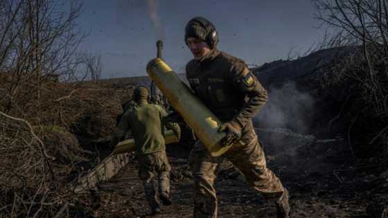 Russia orders troops out of Kherson in major reversal
